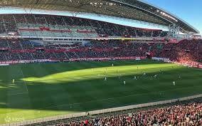 21点策略：庄家 A 明牌时的保险策略分析。（庄家明牌为A时的21点保险策略解读）