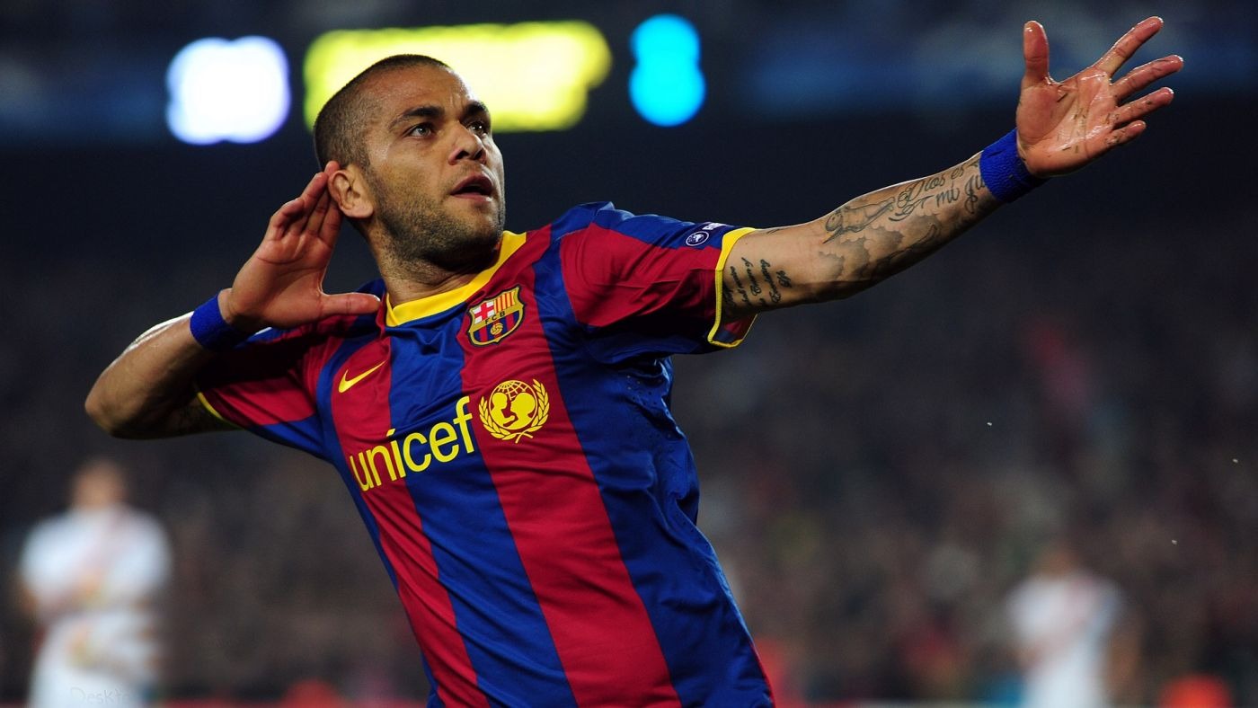 KD：你季后赛可不会这样有哨子！东契奇：这辈子没见过那么大空位！